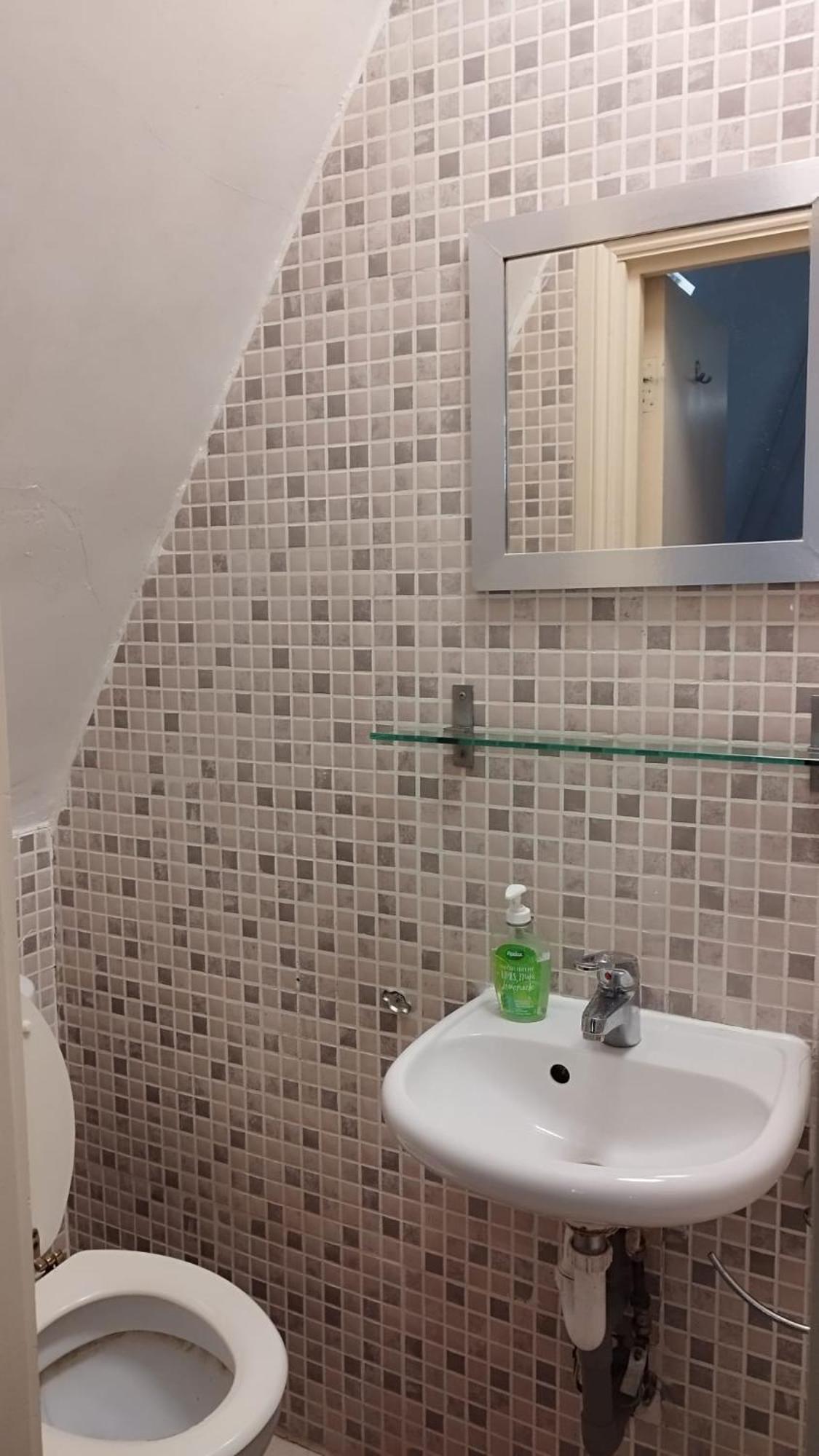 Peaceful Studio-Flat With Driveway In Golders Green Apartment Лондон Екстериор снимка